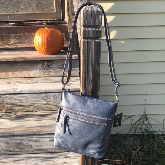 MOTO STYLE CROSSBODY BAG *NEW! *NWT *INC *MACY’S *NAVY & SILVER *BOHO *VERSATILE - Picture 5 of 17
